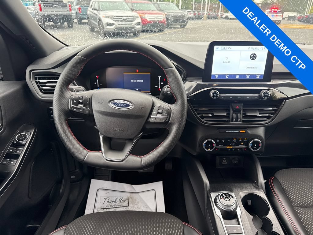 Used 2025 Ford Escape ST-Line Select AWD/4WD image 15