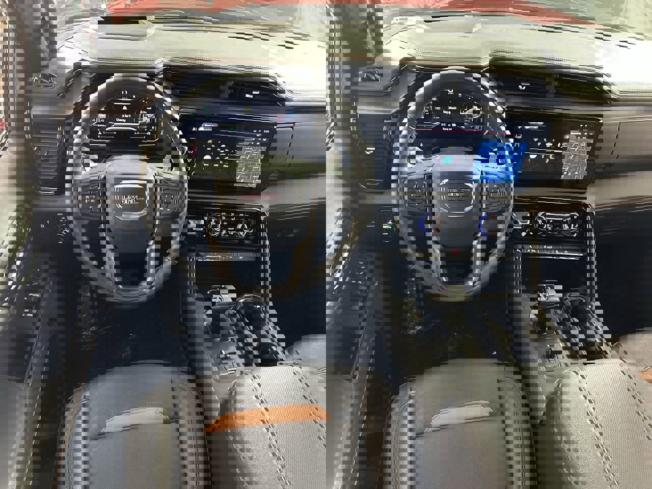 Used 2025 GMC Sierra 1500 AT4 w/ AT4 Premium Package image 22