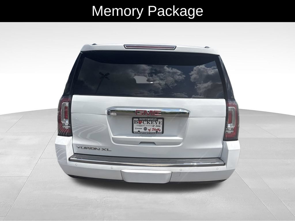Used 2018 GMC Yukon XL Denali w/ Open Road Package AWD/4WD image 4