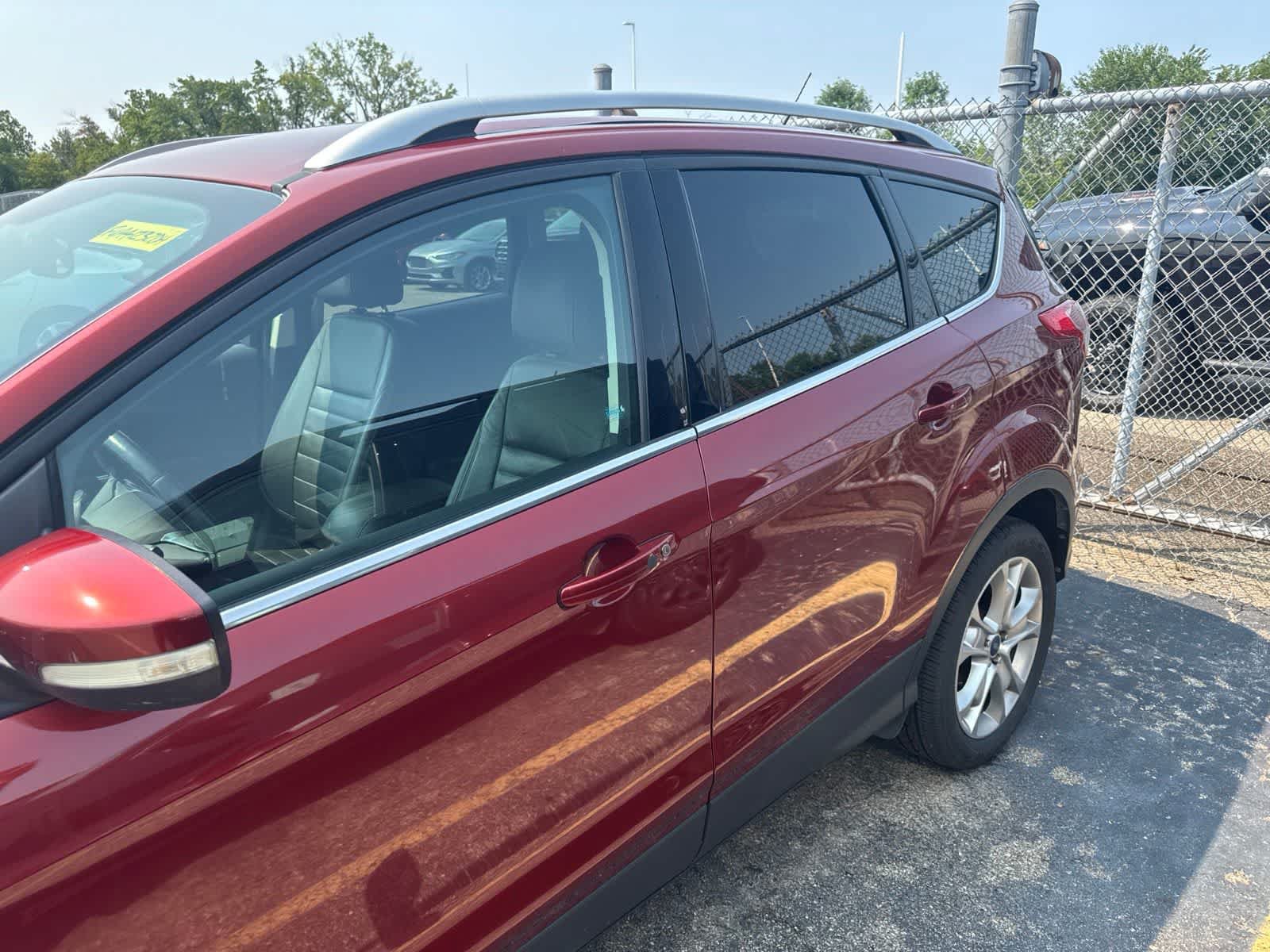 Used 2015 Ford Escape Titanium FWD image 14
