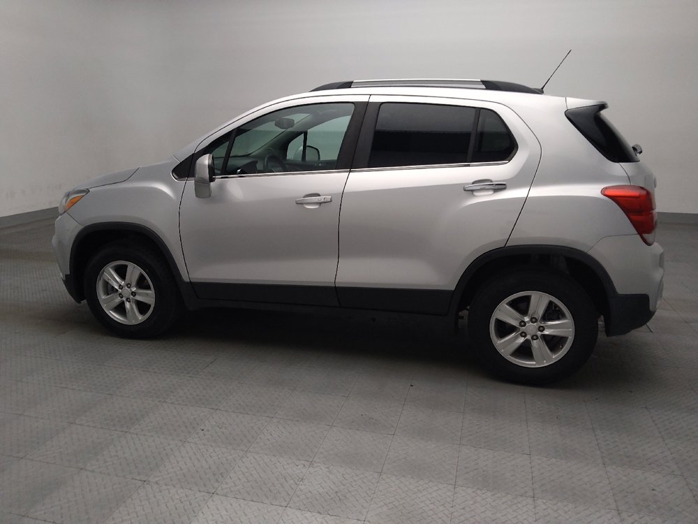 Used 2017 Chevrolet Trax LT w/ Sun & Sound Package AWD/4WD image 3