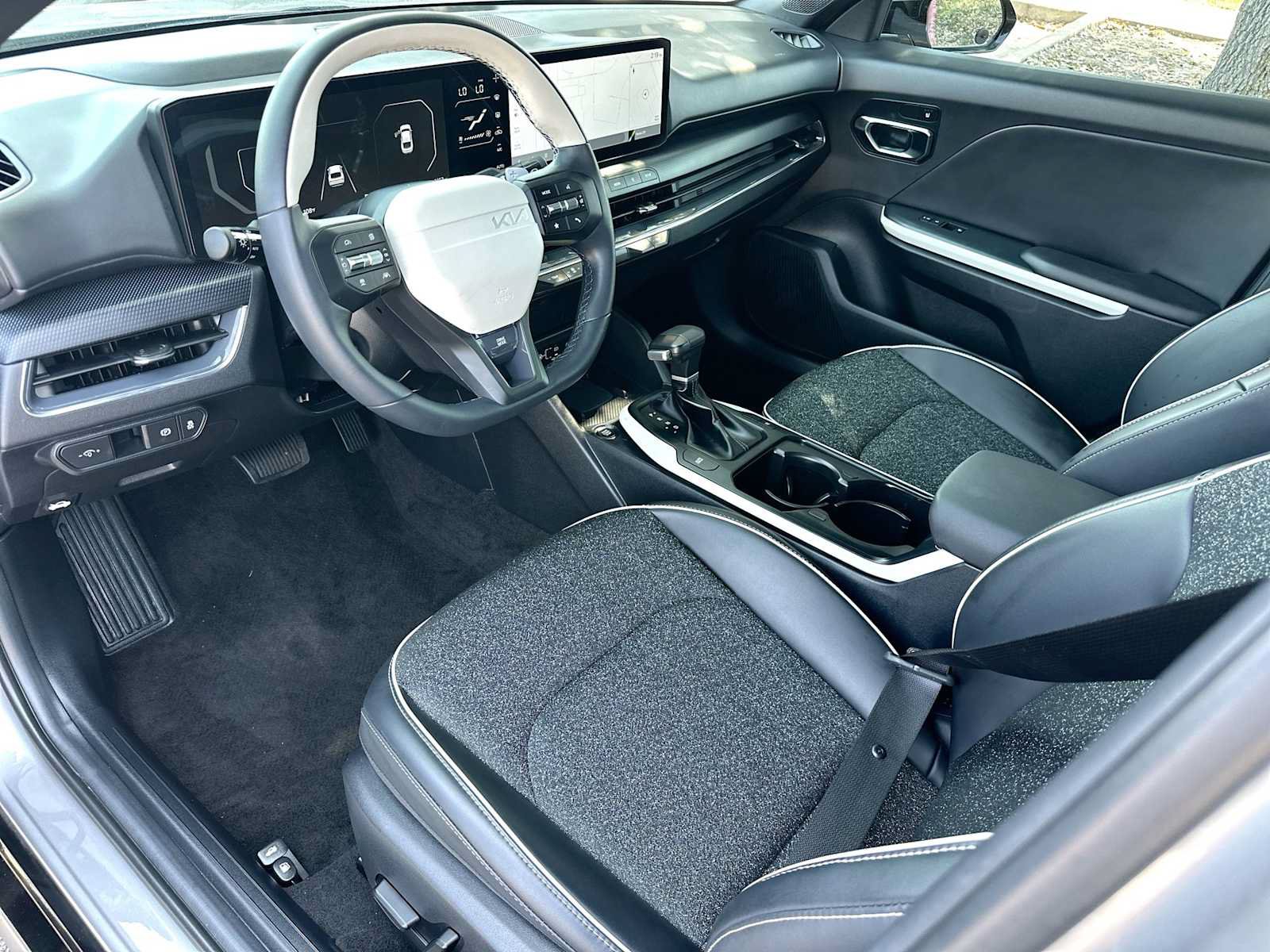 Used 2025 Kia K4 GT-Line FWD image 18
