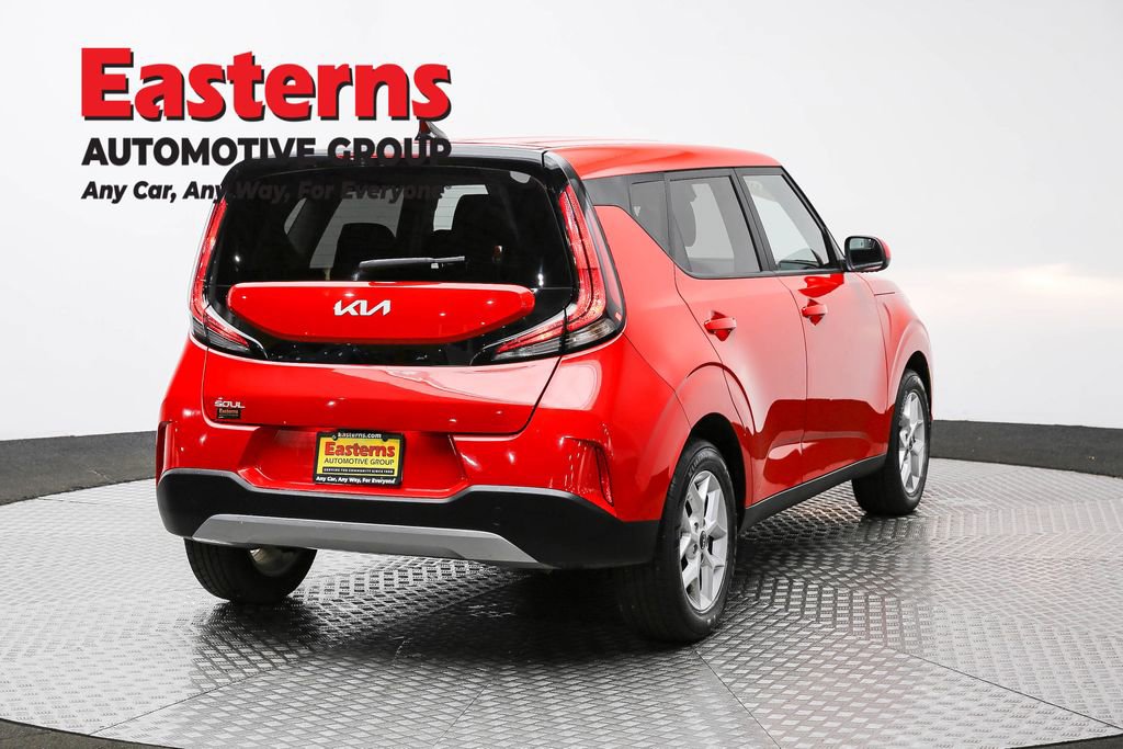Used 2024 Kia Soul LX w/ Option Group 015 image 5