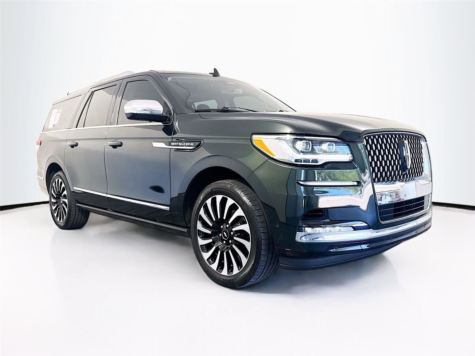 Used 2022 Lincoln Navigator L Black Label AWD/4WD image 41