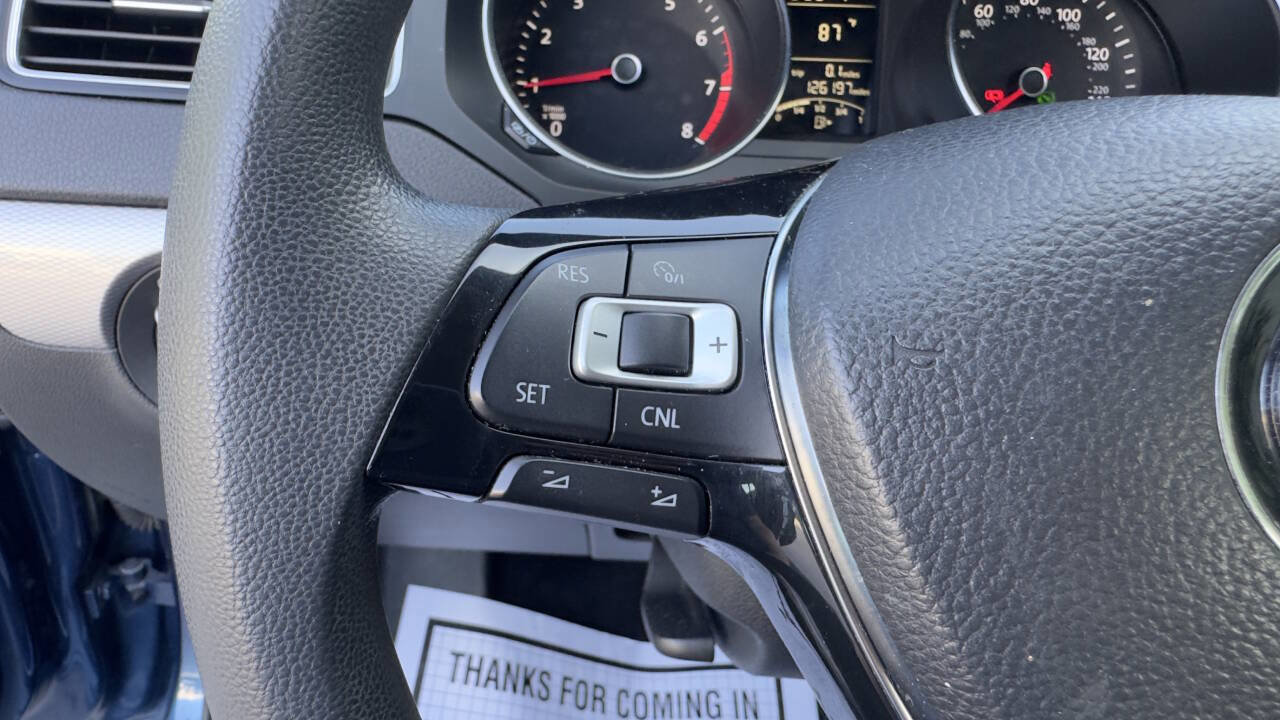 Used 2017 Volkswagen Jetta S image 20