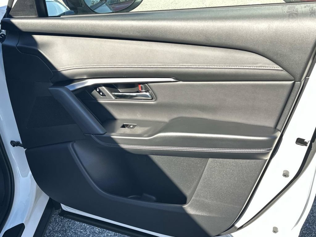 New 2026 MAZDA CX-5 Preferred AWD/4WD image 32