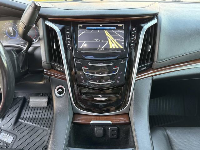 Used 2019 Cadillac Escalade ESV Premium Luxury w/ LPO, Radiant Package image 25