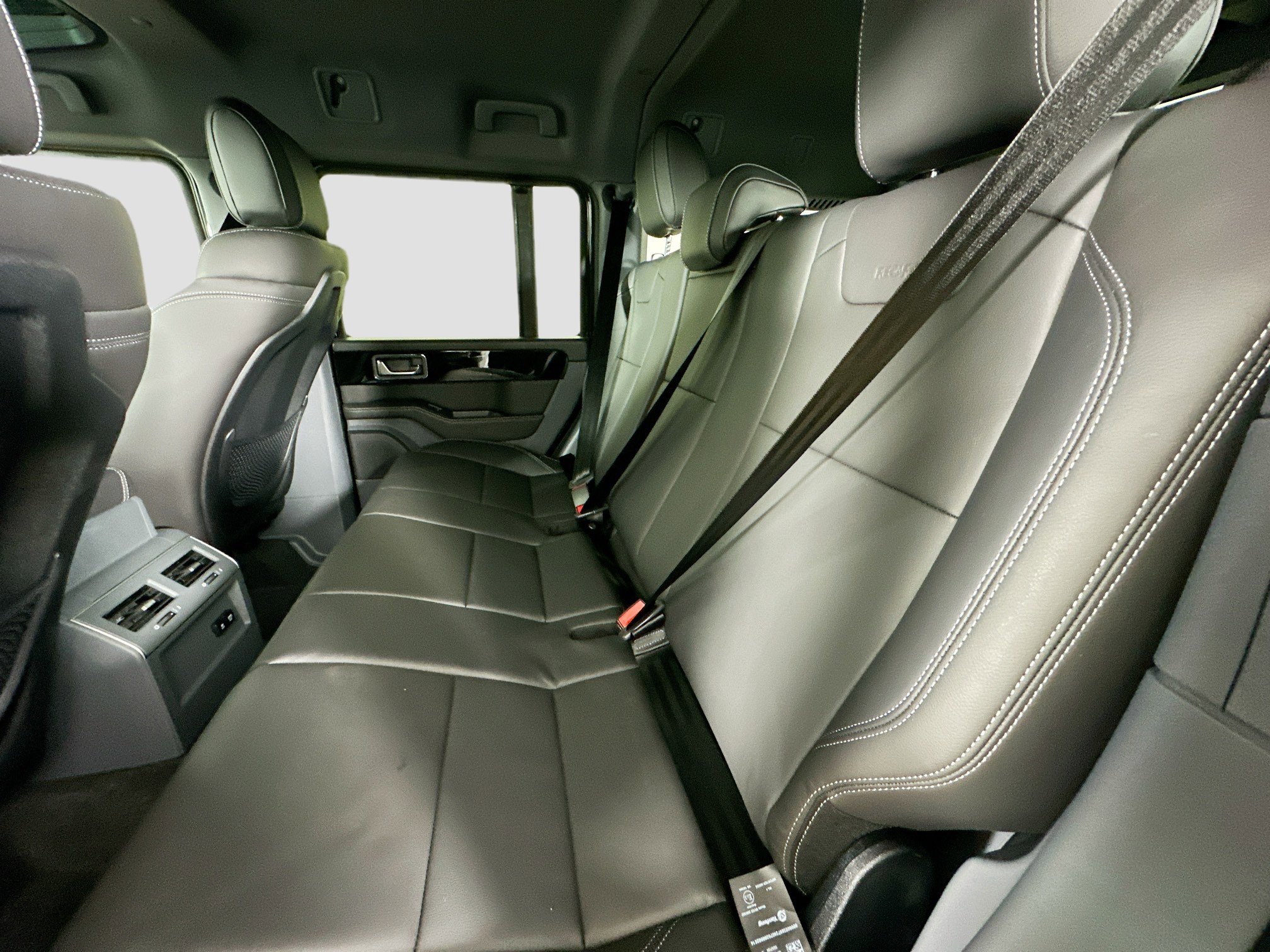 New 2026 INEOS Grenadier image 36