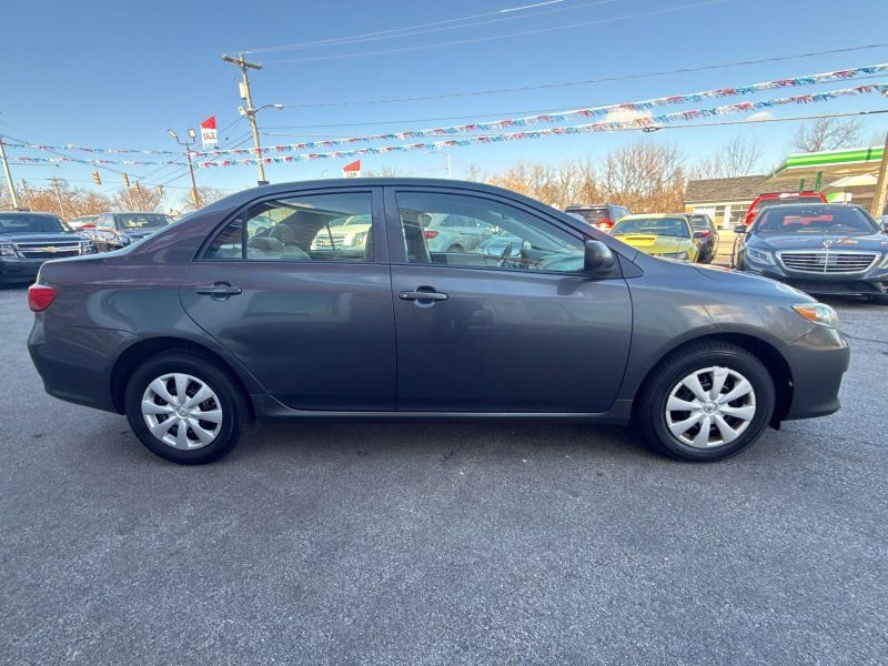 Used 2009 Toyota Corolla image 4
