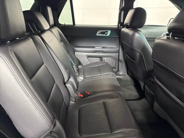 Used 2013 Ford Explorer XLT image 15