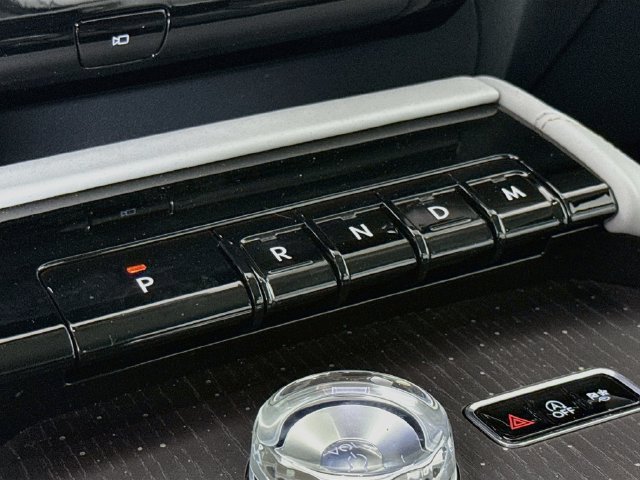 Used 2025 Lincoln Navigator L Black Label AWD/4WD image 19