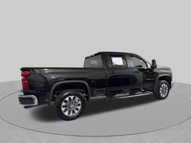 Used 2026 Chevrolet Silverado 2500 LT w/ All Star Edition AWD/4WD image 14