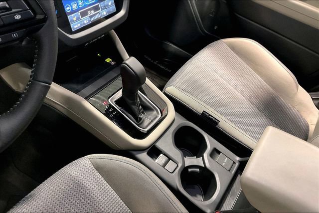 Used 2025 Subaru Forester Premium image 17