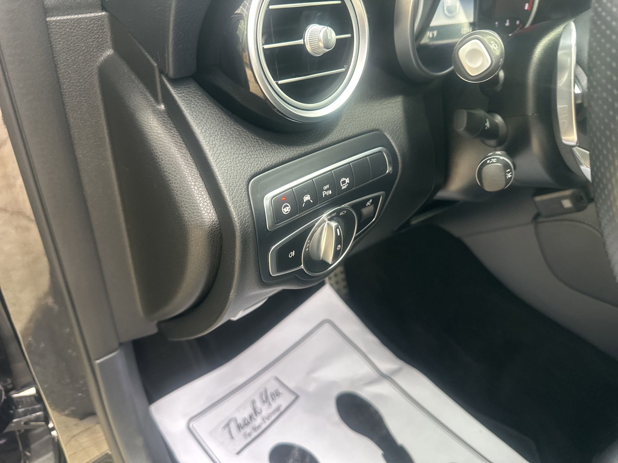 Used 2018 Mercedes-Benz GLC 300 4MATIC Coupe image 30