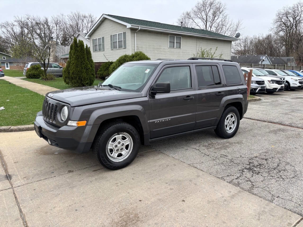 Used 2015 Jeep Patriot Sport image 19