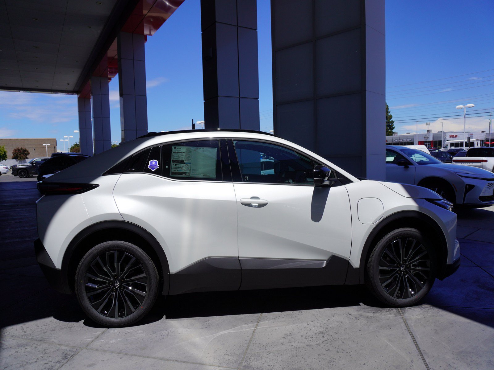New 2026 Toyota C-HR AWD/4WD image 4