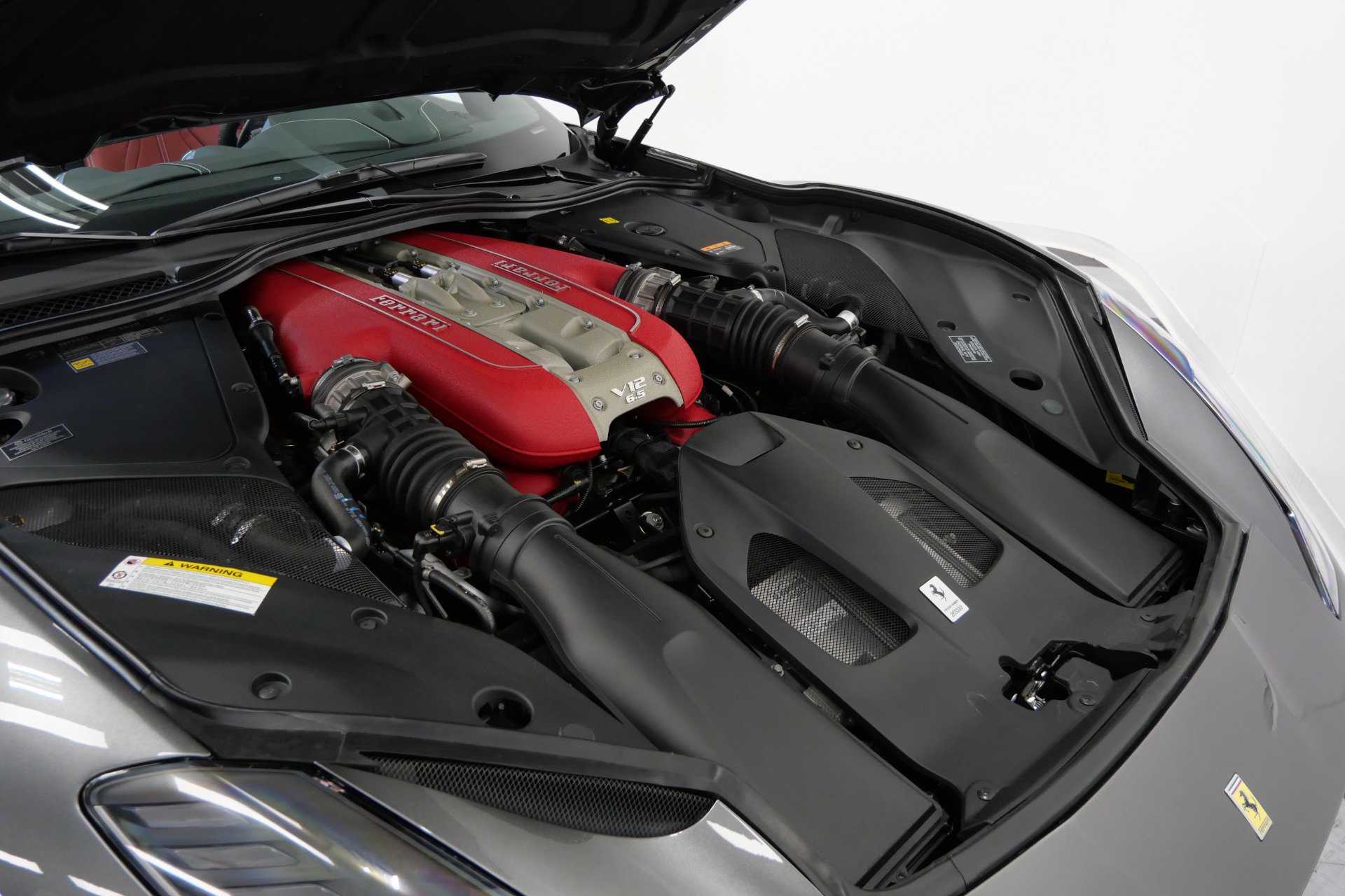 Used 2021 Ferrari 812 GTS RWD image 41