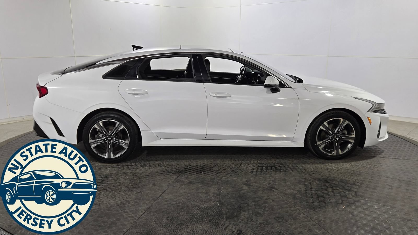 Used 2021 Kia K5 EX w/ EX Premium Package FWD image 8