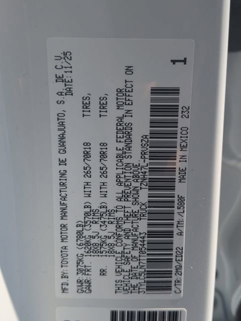 Used 2026 Toyota Tacoma TRD Pro AWD/4WD image 11