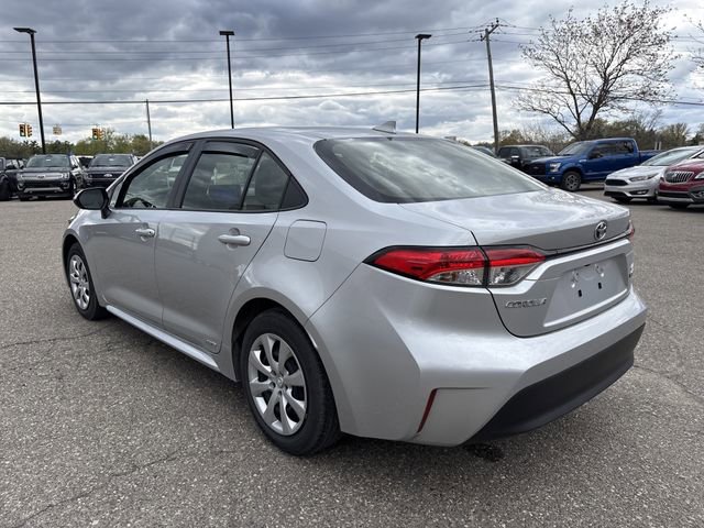 Used 2024 Toyota Corolla LE AWD/4WD image 18