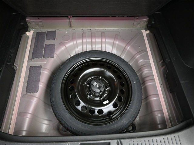 Used 2025 Chevrolet Trax LS image 15