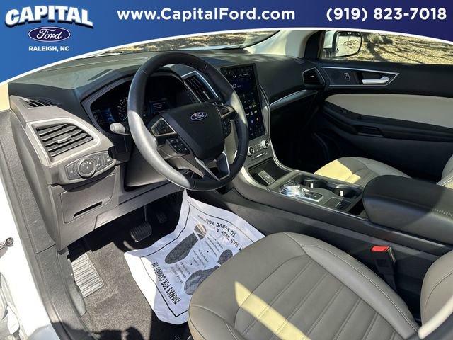 Used 2022 Ford Edge SEL w/ Convenience Package image 18