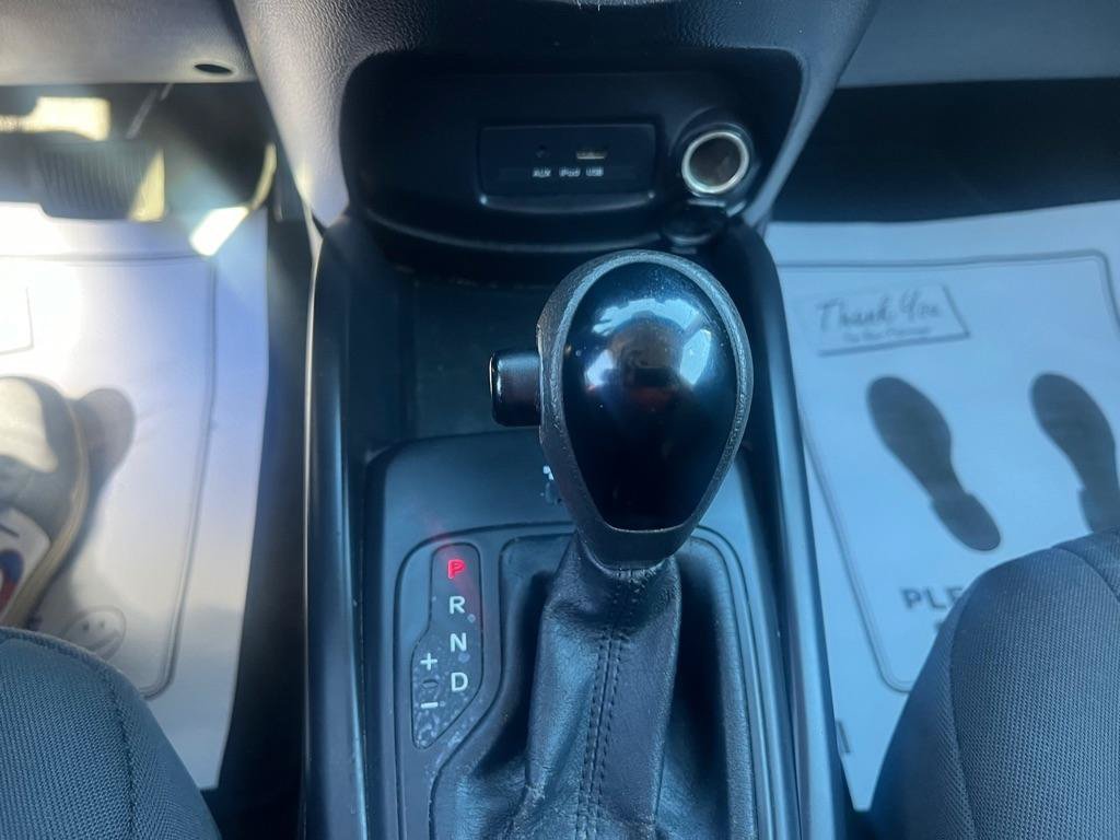 Used 2012 Kia Soul FWD image 13