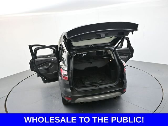 Used 2017 Ford Escape SE w/ Equipment Group 201A FWD image 39