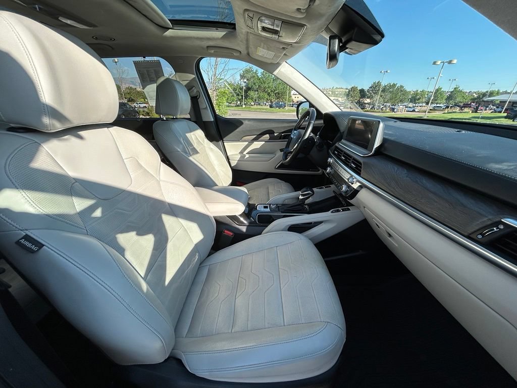 Used 2022 Kia Telluride SX w/ SX Prestige Package AWD/4WD image 32