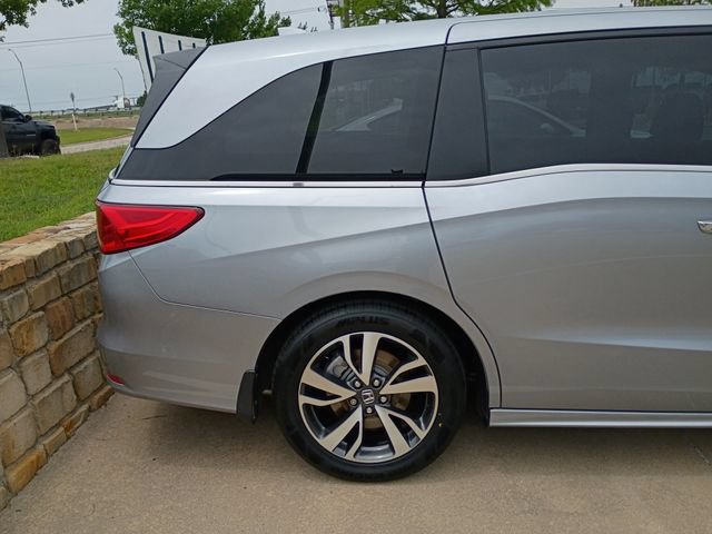 Used 2023 Honda Odyssey Touring image 4