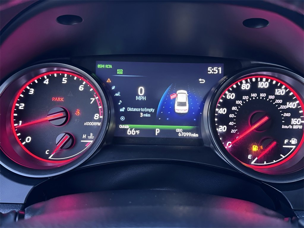 Used 2022 Toyota Camry XSE image 8