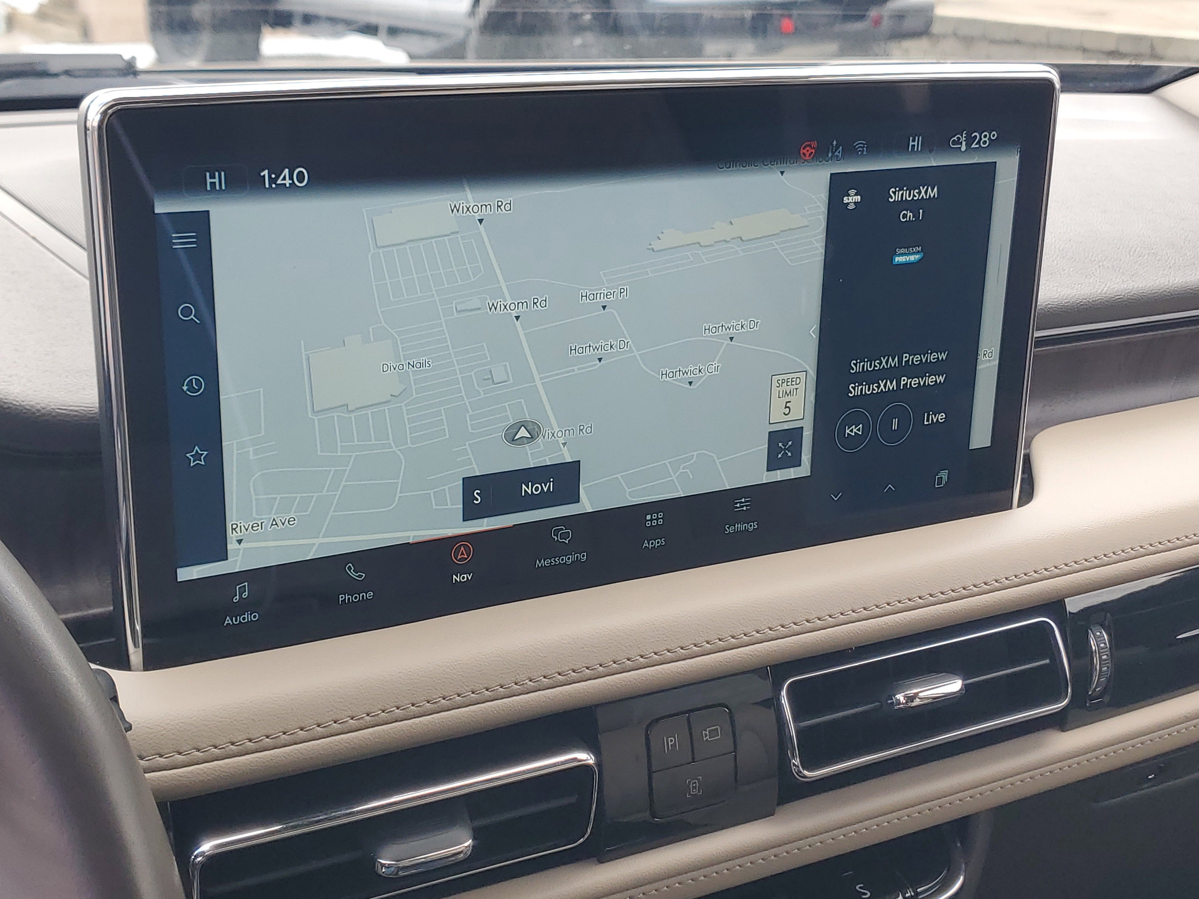 Certified 2022 Lincoln Nautilus Reserve image 16