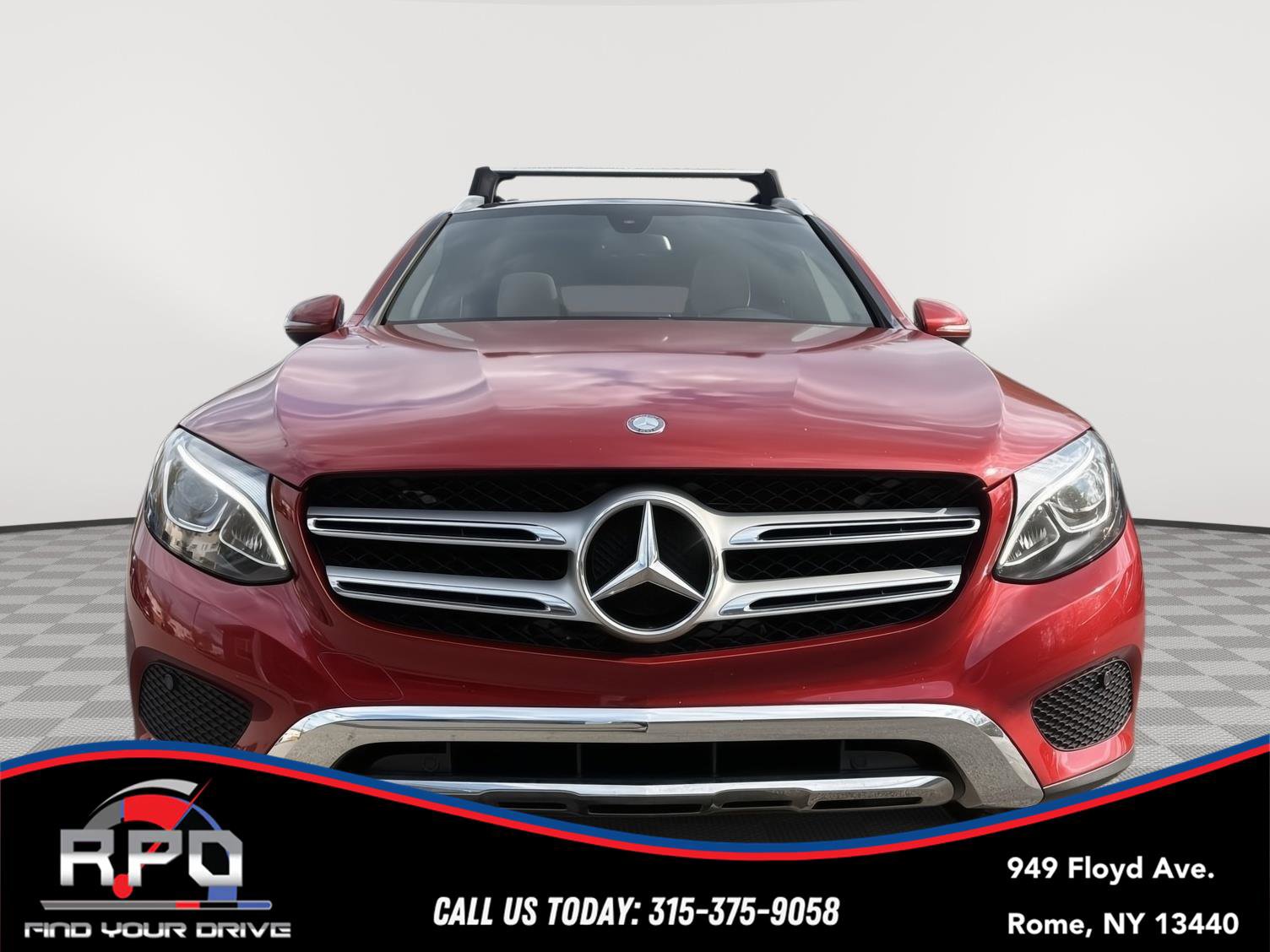 Used 2017 Mercedes-Benz GLC 300 4MATIC image 8