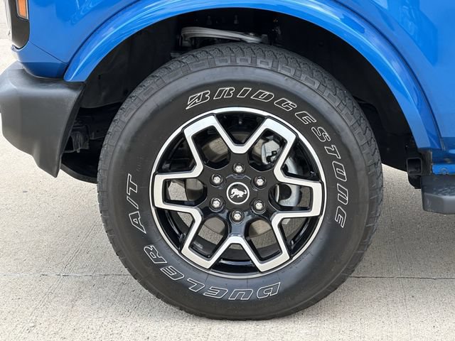Used 2023 Ford Bronco Outer Banks AWD/4WD image 9
