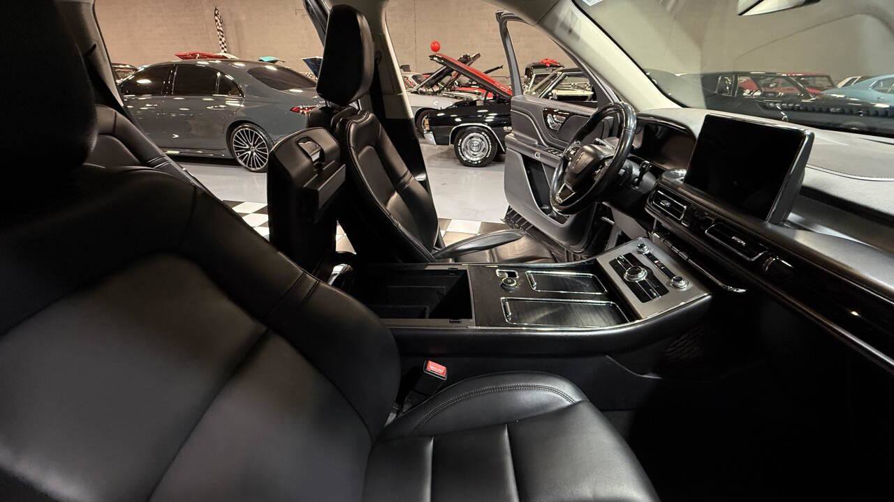 Used 2021 Lincoln Aviator AWD image 48