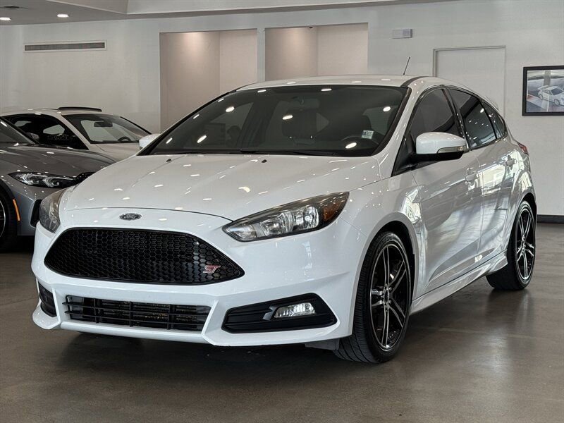 Used 2017 Ford Focus ST