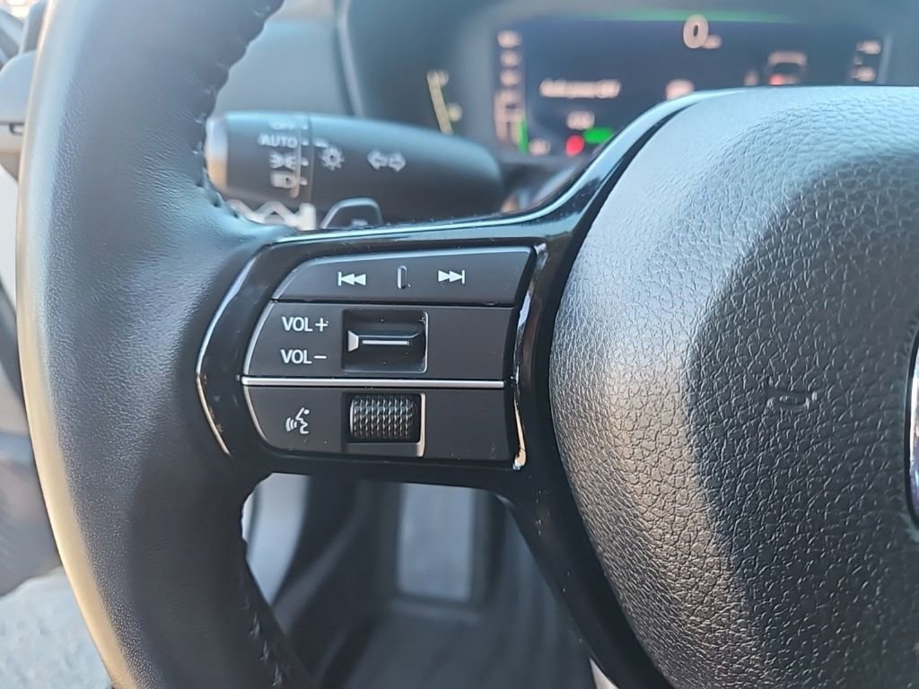 Used 2023 Honda Accord Touring image 18