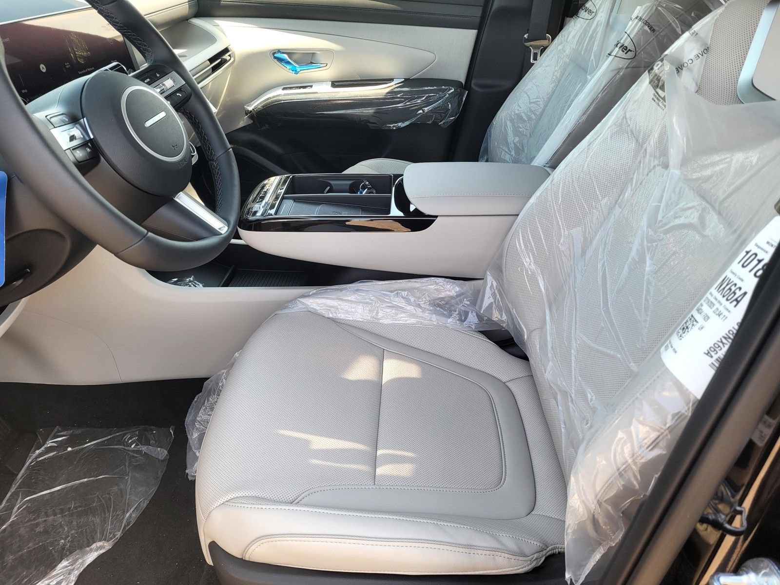 New 2026 Hyundai Tucson Limited FWD image 14