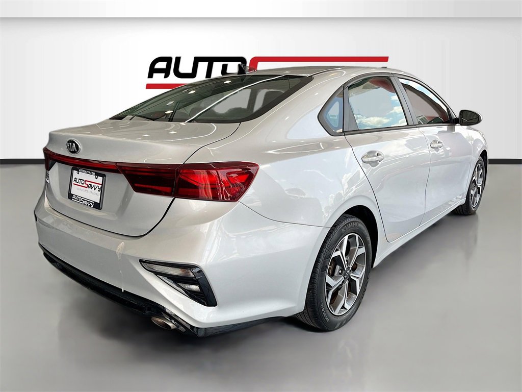Used 2021 Kia Forte LXS image 7