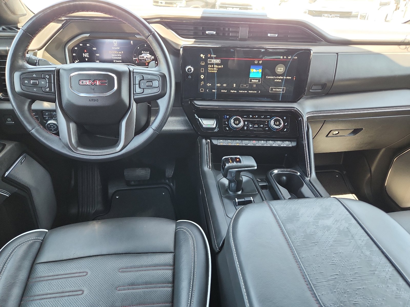 Used 2024 GMC Sierra 1500 AT4X AWD/4WD image 10