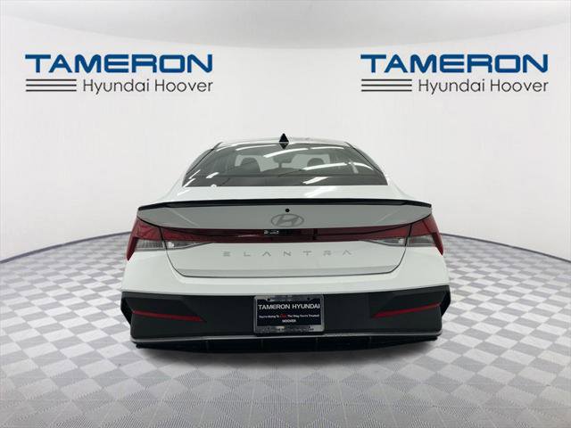 New 2026 Hyundai Elantra Sport image 4