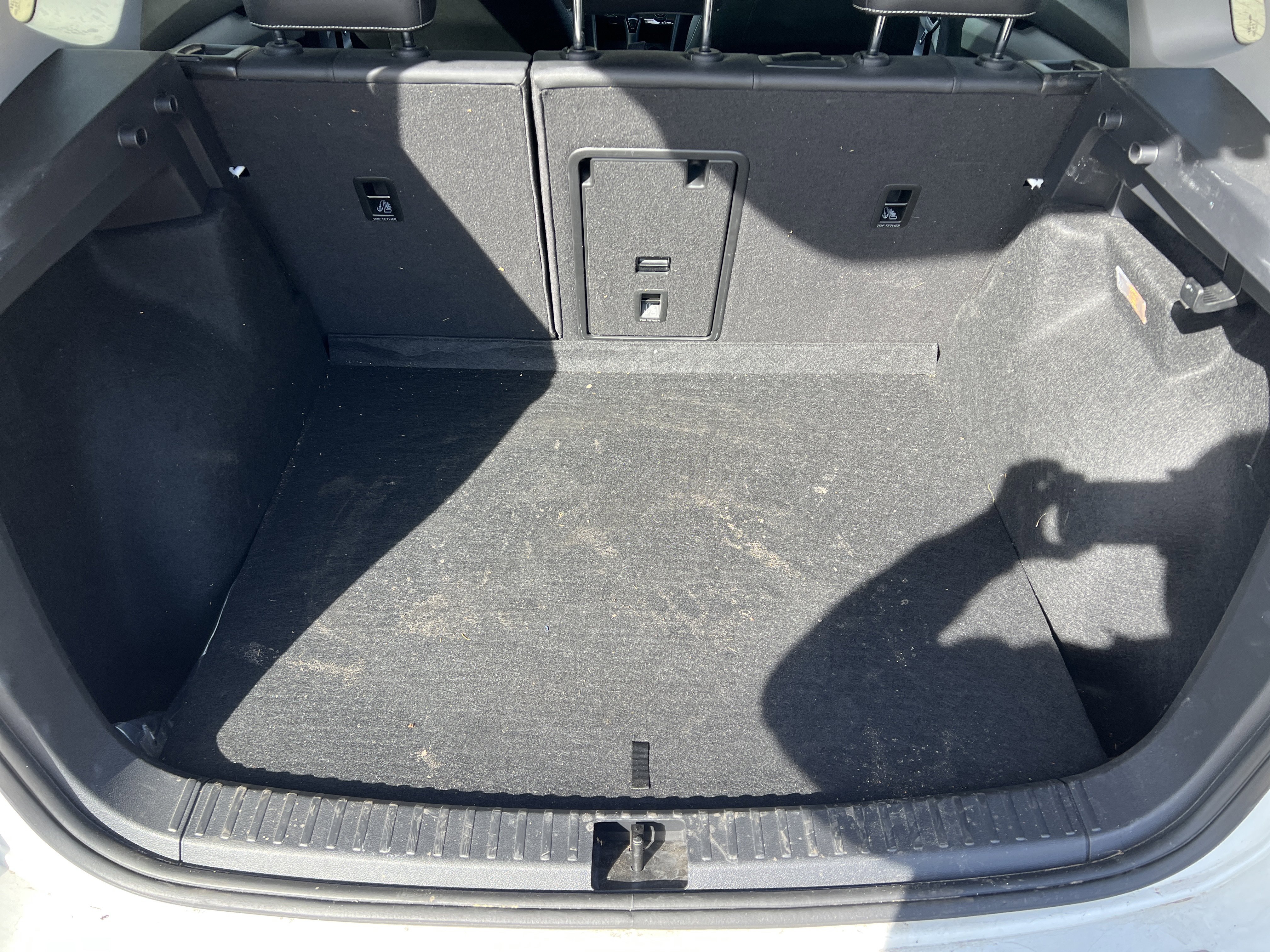 Certified 2023 Volkswagen Taos SEL image 32