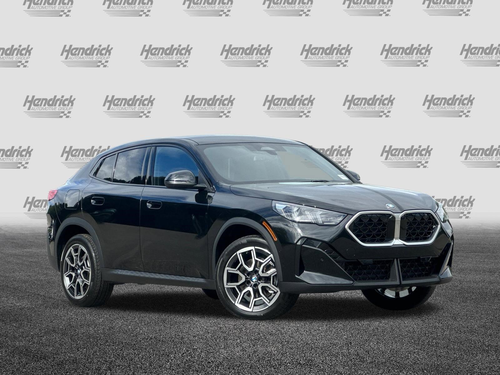 New 2026 BMW X2 xDrive28i w/ Convenience Package AWD/4WD image 2