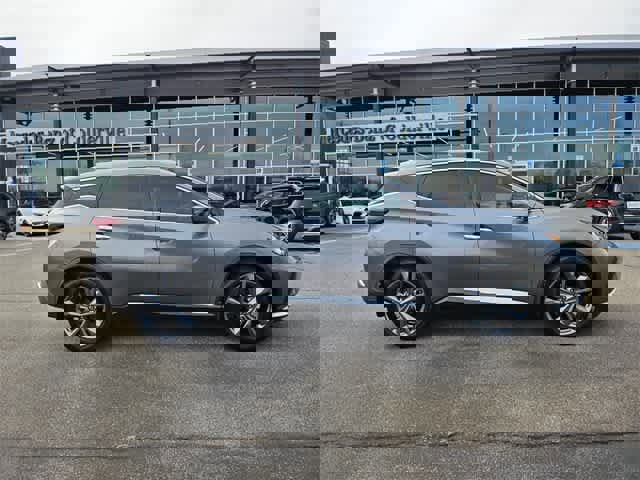 Used 2023 Nissan Murano Platinum w/ Cargo Package image 10