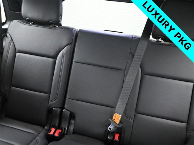 Used 2022 Chevrolet Tahoe LT w/ Luxury Package image 13