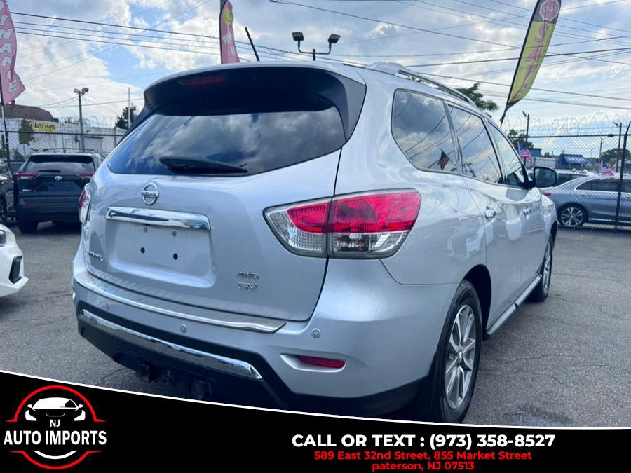 Used 2015 Nissan Pathfinder SV w/ Trailer Tow Package image 12