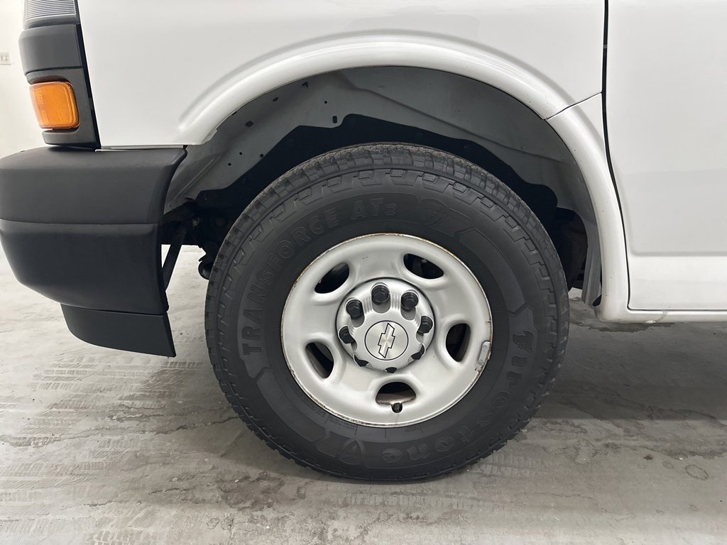 Used 2020 Chevrolet Express 2500 image 53
