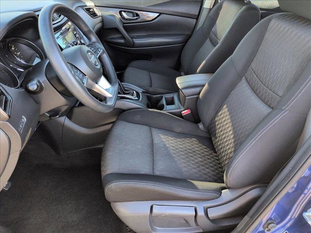 Used 2017 Nissan Rogue S image 16