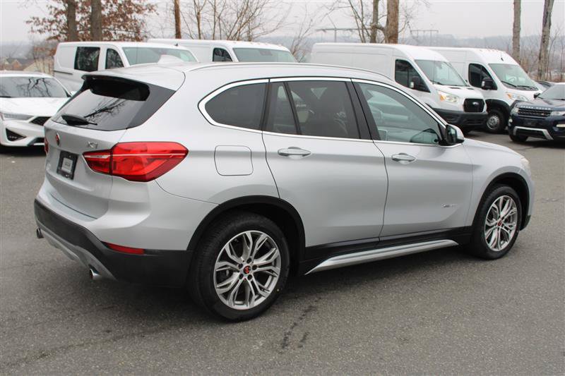 Used 2016 BMW X1 xDrive28i w/ Premium Package AWD/4WD image 7