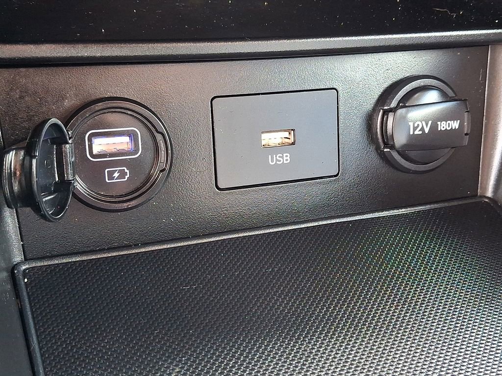 Certified 2023 Hyundai Kona SEL AWD/4WD image 27